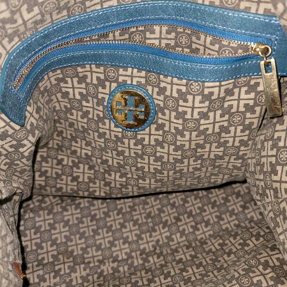 Tory Burch Vintage GreenβShimmer Leather Blue Beaded Hobo Shoulder tote bag - Picture 11 of 16